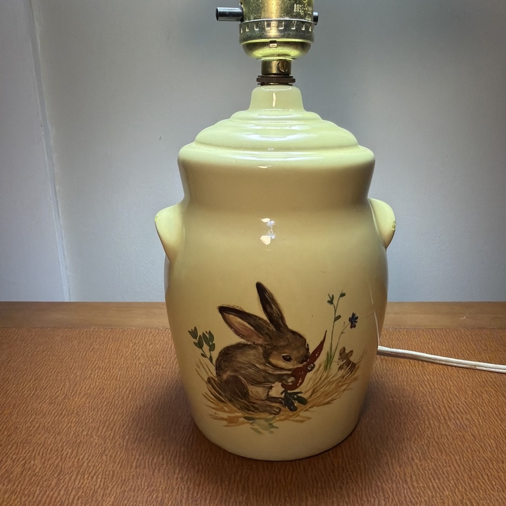 Vtg Childs Room 10" Yellow Ceramic Table Lamp Bunny & Mouse USA Junique